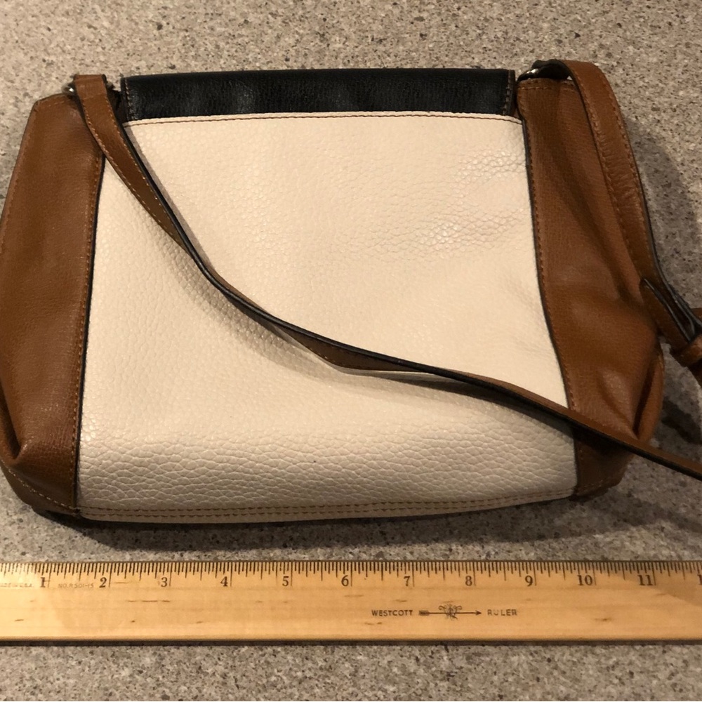 Nine West Crossbody Purse - Picture 7 of 10